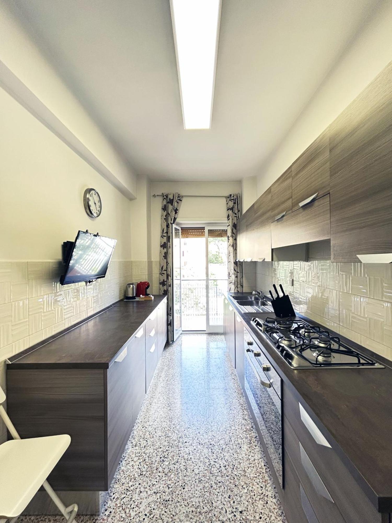 Prella House 50 Mt Da Metro B Jonio Appartamento Roma