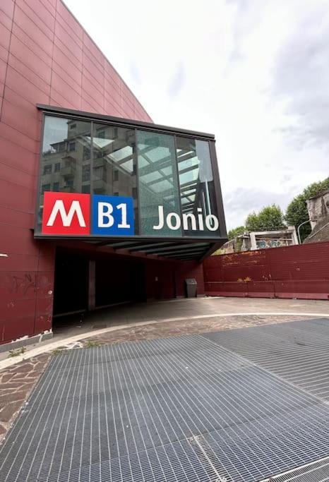 Prella House 50 Mt Da Metro B Jonio Appartamento Roma